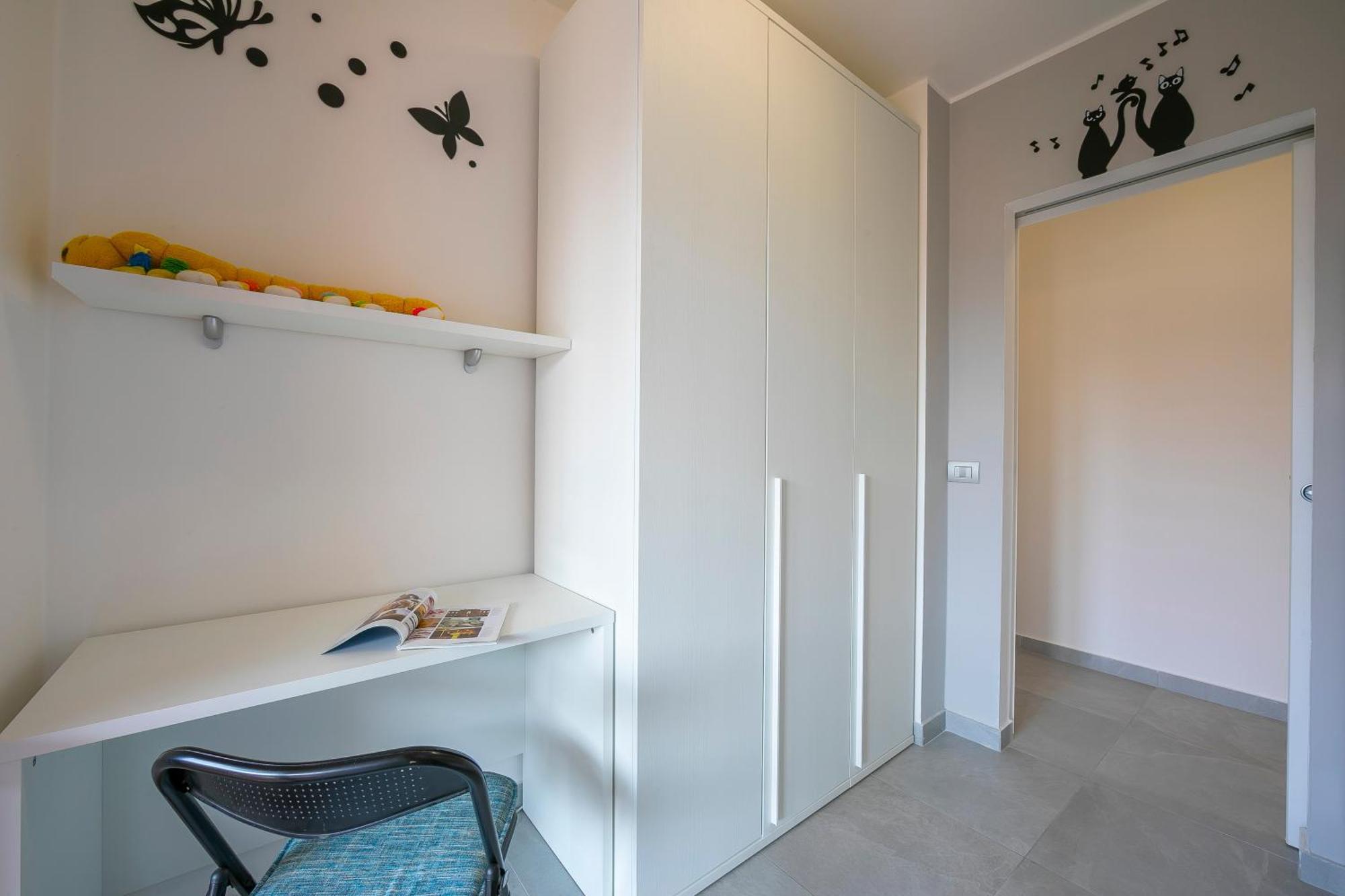 Casa Del Faro - Happy Rentals Пескьера-дель-Гарда Экстерьер фото